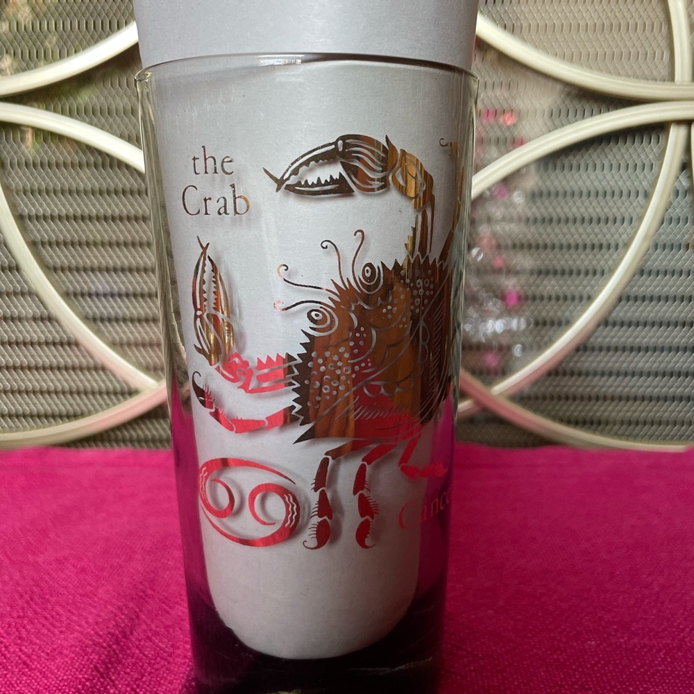 Vintage Federal Zodiac “Cancer” Smoked Highball